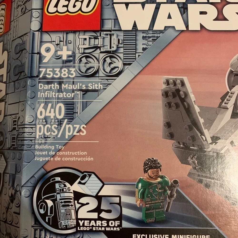LEGO Star Wars Qui-Gon Jinn RARE VARIANT REDDISH BROWN 75383